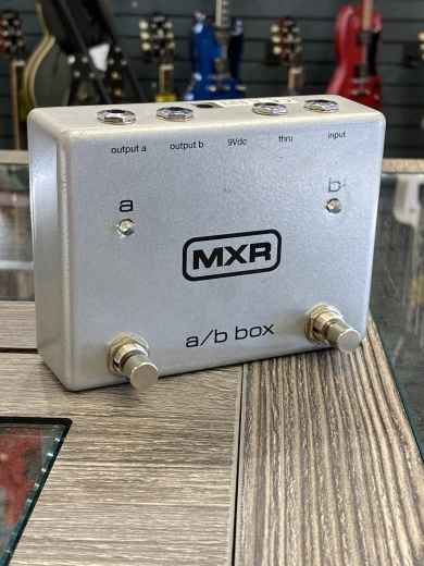 MXR A/B BOX